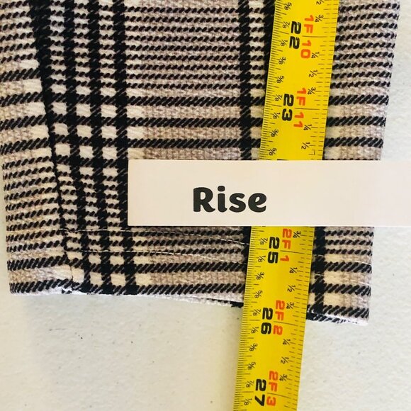 Shein Size Medium (6) Lightweight Checked Adjustable Overalls - Picture 10 of 15